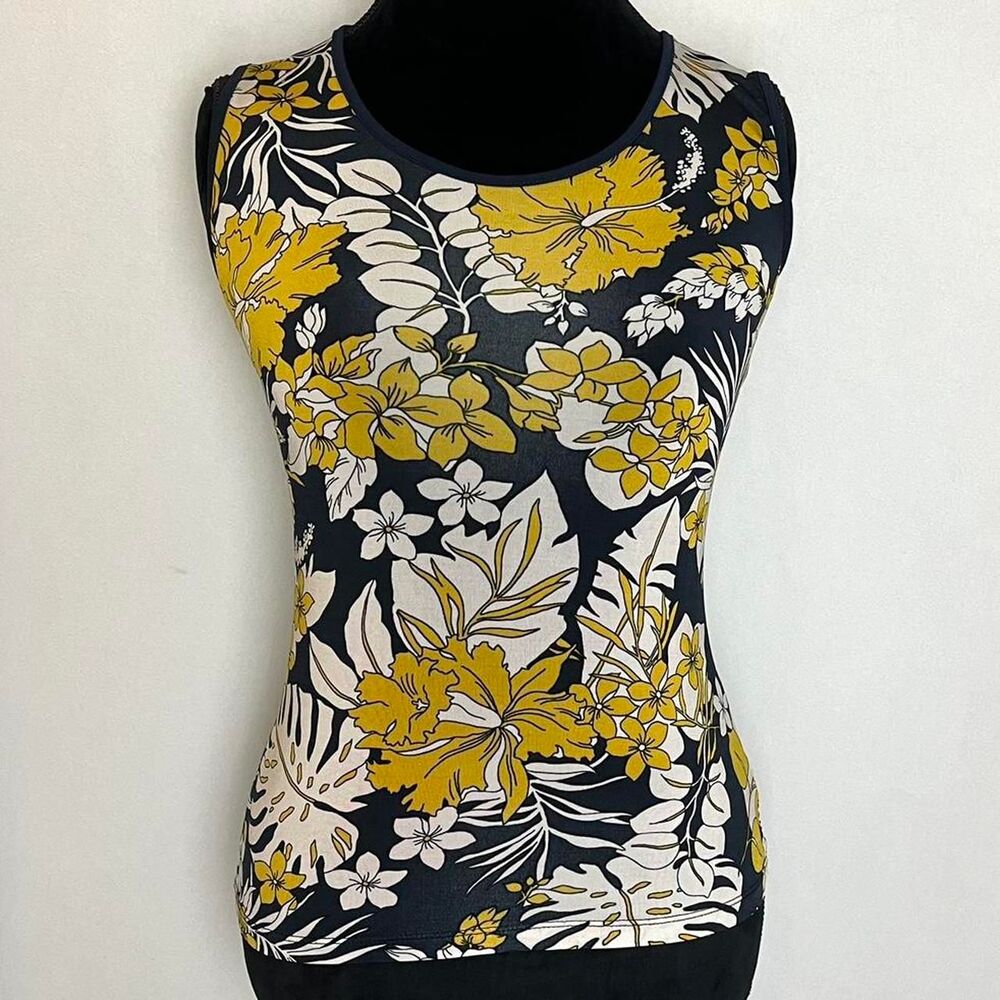 Unbranded Women's Black and Yellow Vest